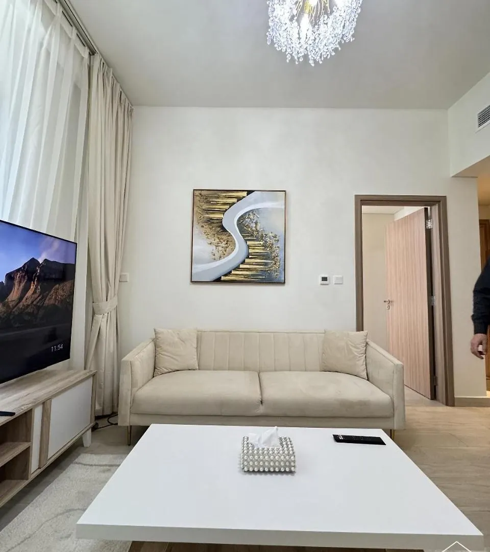 Apartment Stylish Pool View 1Br L Central Medyan Escape Dubai